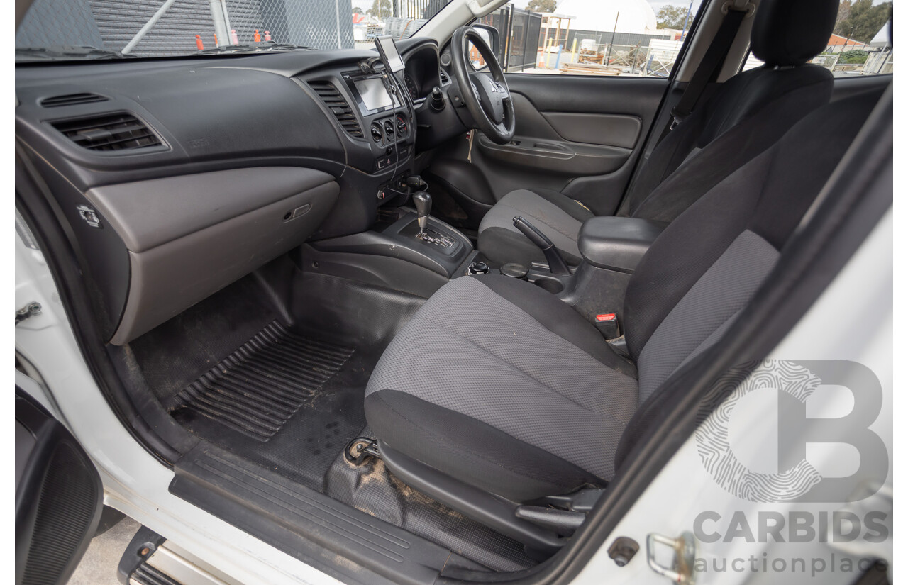 6/2017 Mitsubishi Triton GLX (4x4) MQ MY17 Dual Cab Utility White Turbo Diesel 2.4L