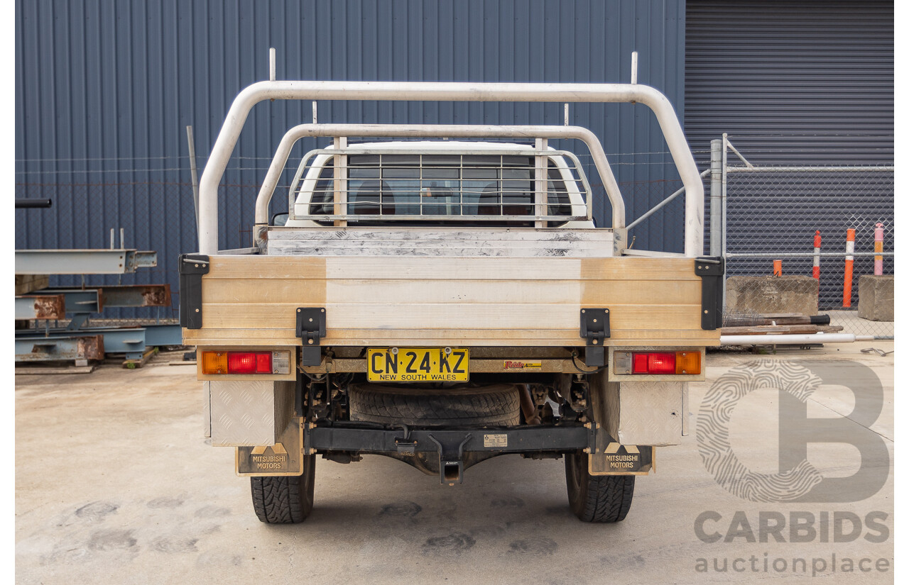 6/2017 Mitsubishi Triton GLX (4x4) MQ MY17 Dual Cab Utility White Turbo Diesel 2.4L