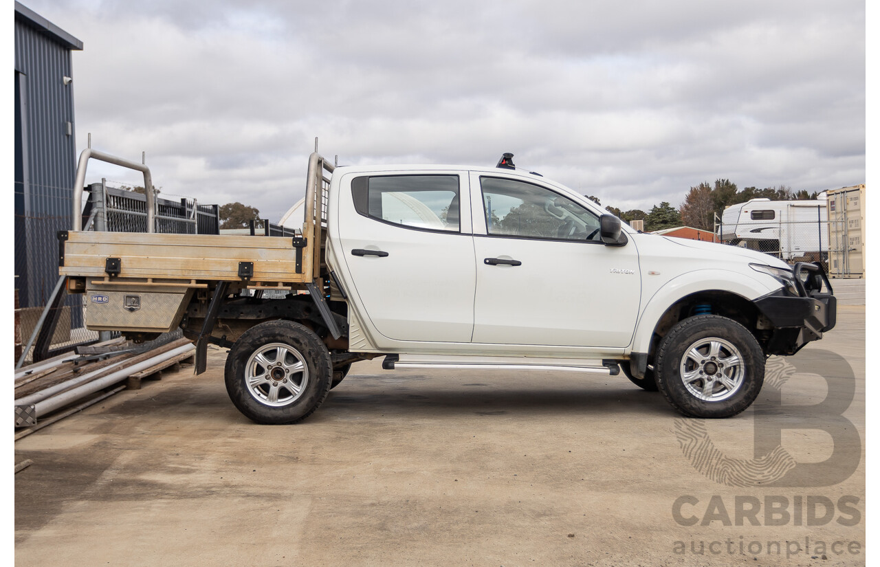 6/2017 Mitsubishi Triton GLX (4x4) MQ MY17 Dual Cab Utility White Turbo Diesel 2.4L