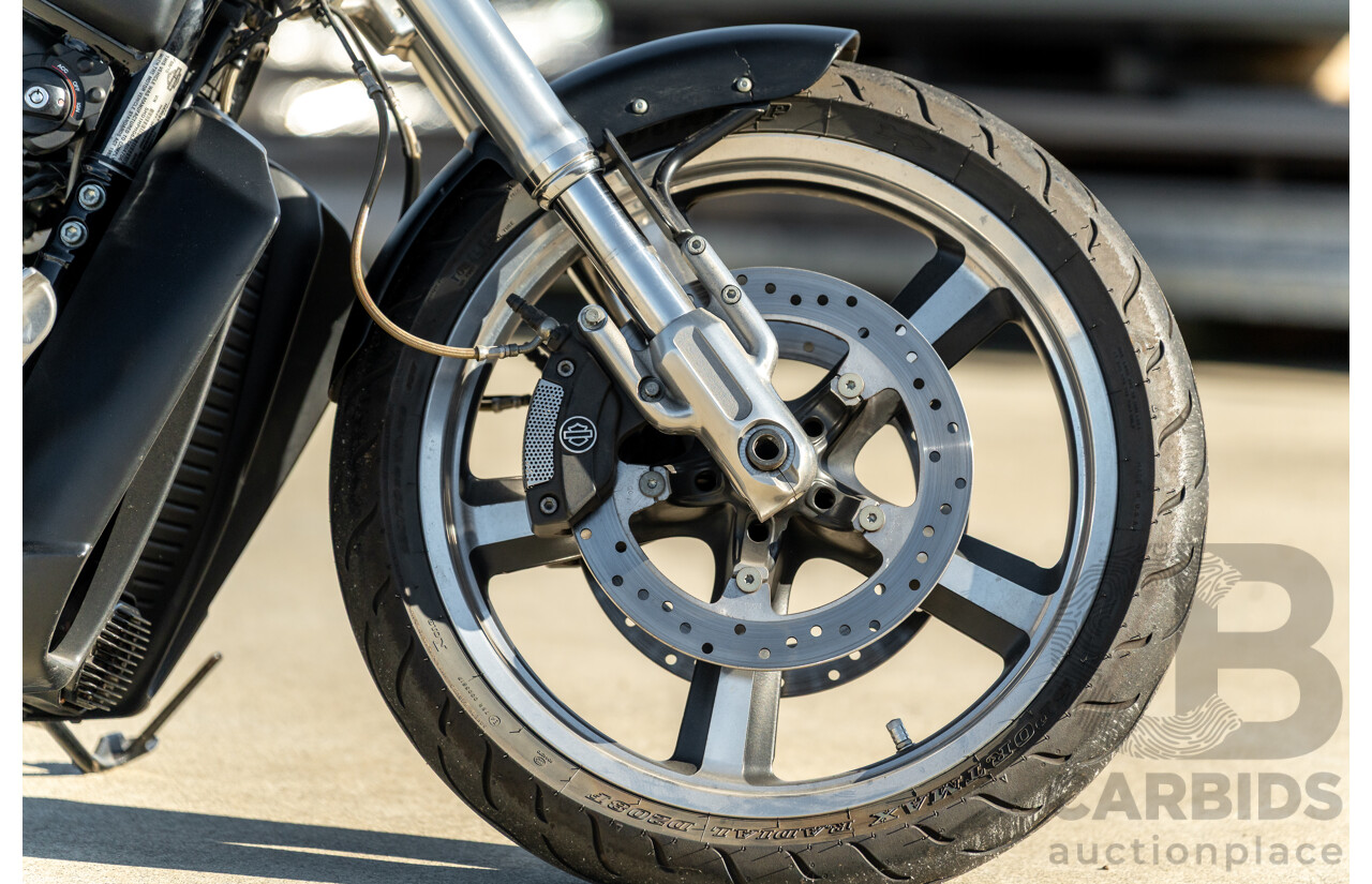 08/2010 Harley Davidson V-rod Muscle VRSCF 1247cc