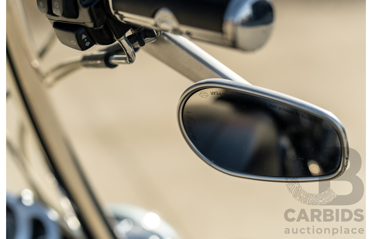 08/2010 Harley Davidson V-rod Muscle VRSCF 1247cc