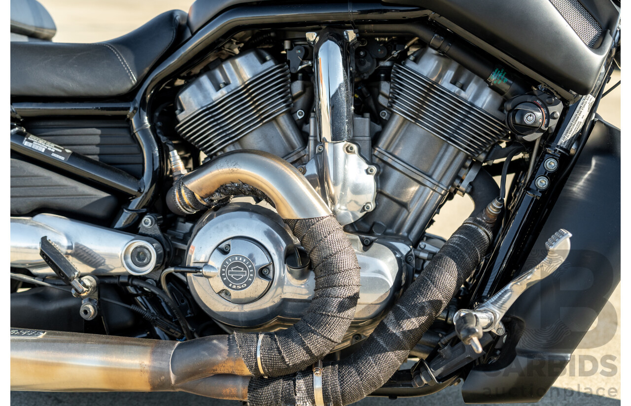 08/2010 Harley Davidson V-rod Muscle VRSCF 1247cc