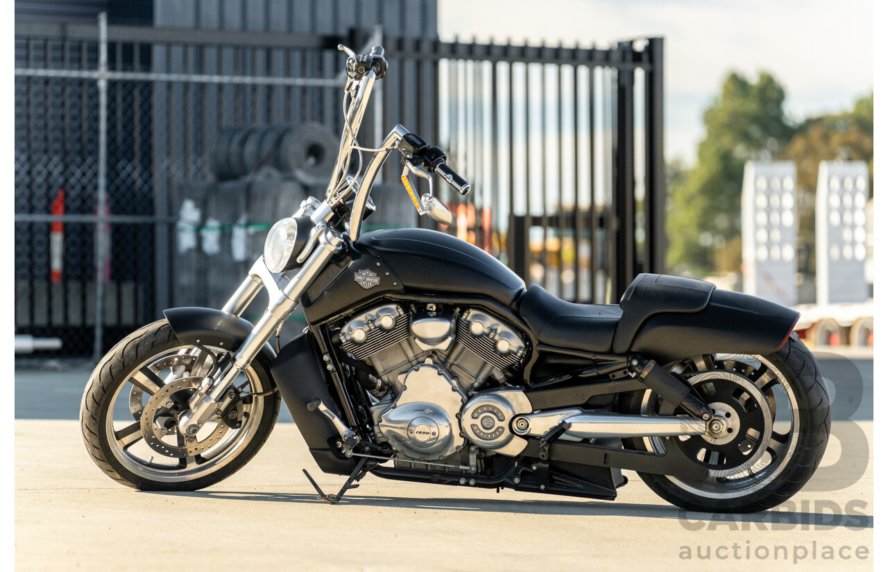 08/2010 Harley Davidson V-rod Muscle VRSCF 1247cc