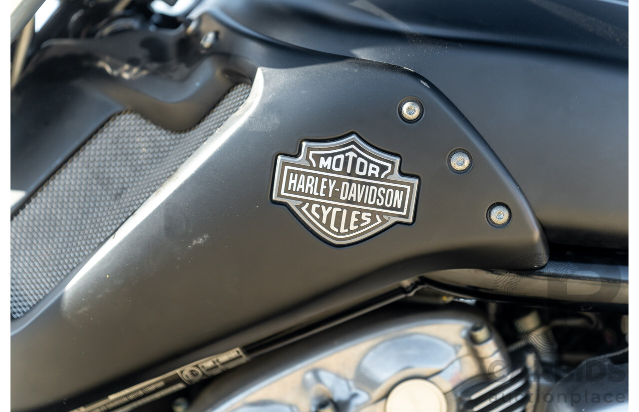 08/2010 Harley Davidson V-rod Muscle VRSCF 1247cc