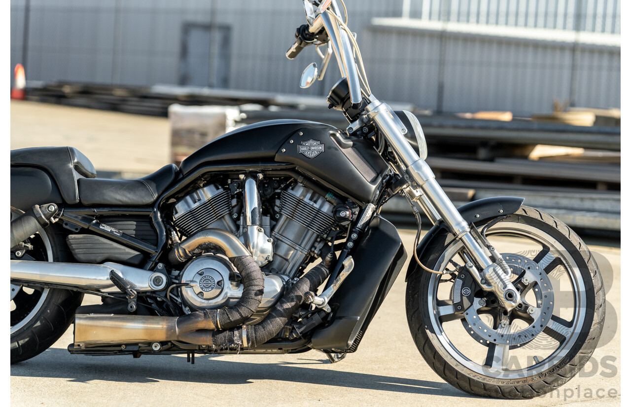 08/2010 Harley Davidson V-rod Muscle VRSCF 1247cc
