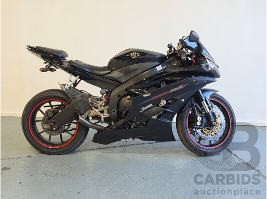 Yamaha YZR-R6 Motorcycle 599cc