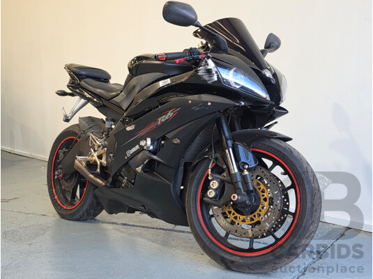 1661411 · Yamaha YZR-R6 Motorcycle 599cc