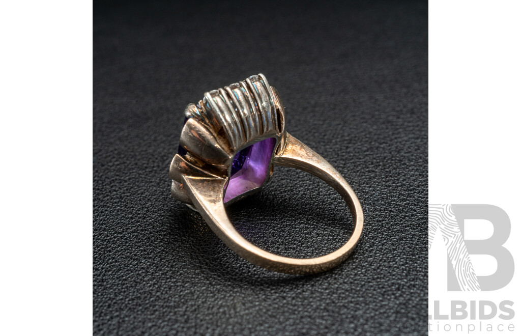 Vintage 9ct White Gold with Amethyst & White Sapphires Ring - Size L