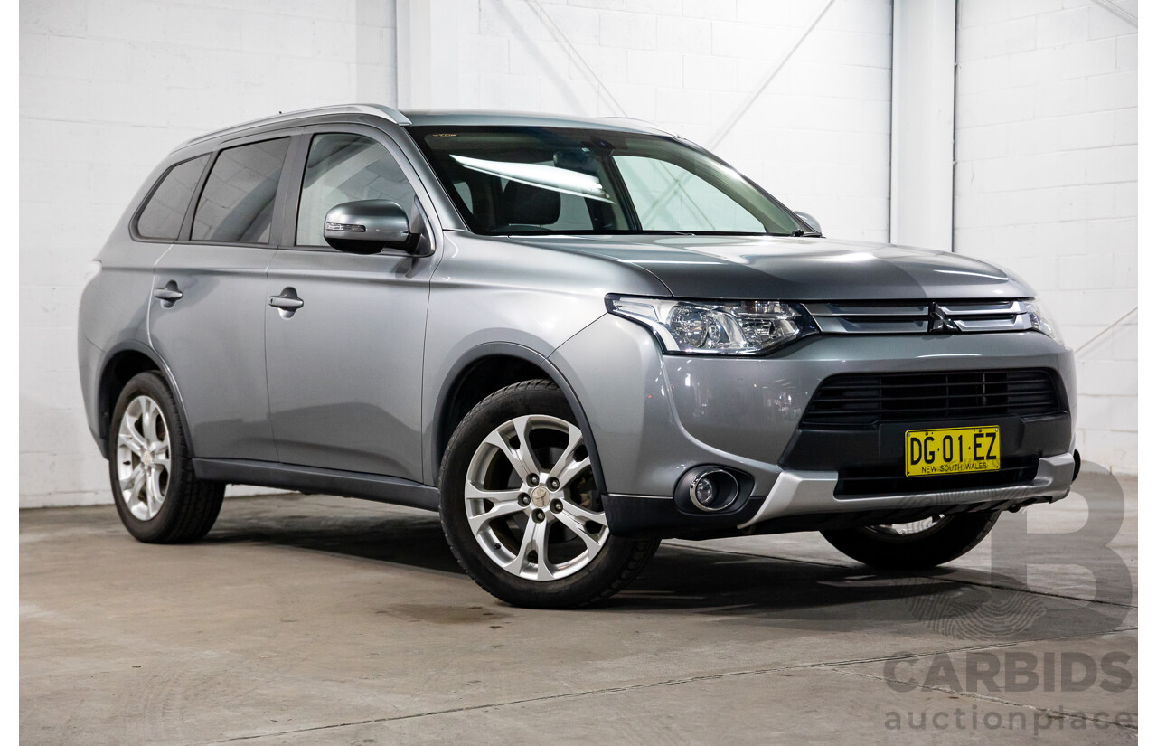 06/2014 Mitsubishi Outlander LS (4x2) FWD ZJ MY14.5 4D Wagon Grey 2.0L