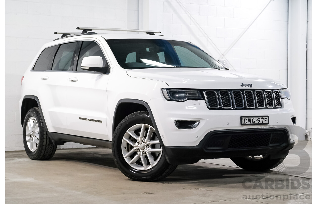 01/2018 Jeep Grand Cherokee LAREDO 4x4 WK MY17 4D Wagon White 3.0L