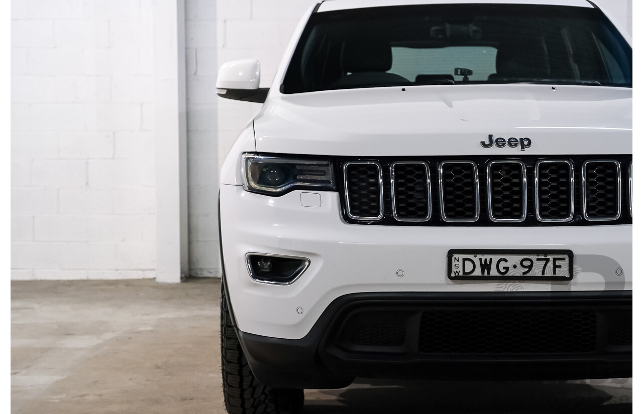 01/2018 Jeep Grand Cherokee LAREDO 4x4 WK MY17 4D Wagon White 3.0L