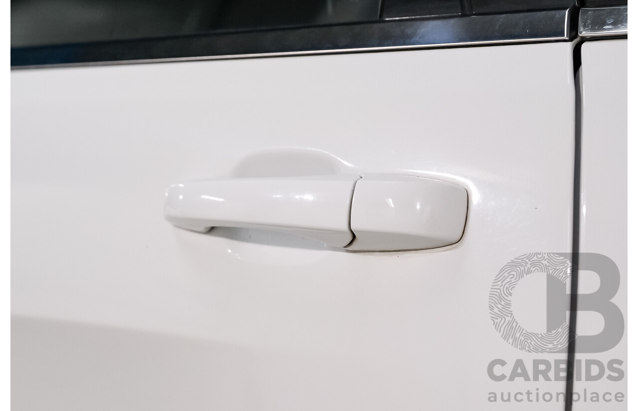 01/2018 Jeep Grand Cherokee LAREDO 4x4 WK MY17 4D Wagon White 3.0L