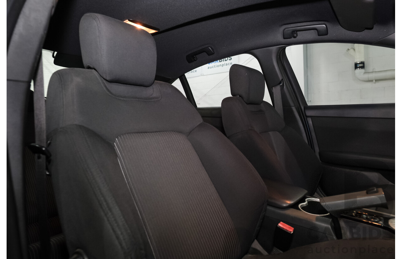 12/2010 Holden Commodore SV6 VE II 4d Sedan Voodoo Blue 3.6L