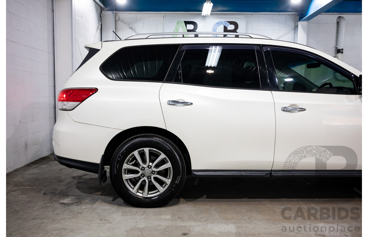 07/2016 Nissan Pathfinder ST R52 MY15 Upgrade 4d Wagon White 3.5L