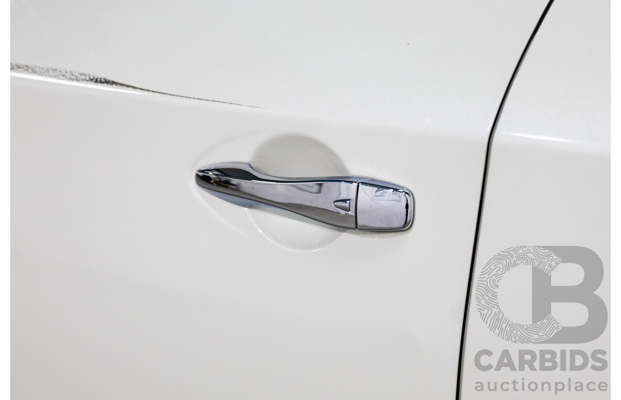 07/2016 Nissan Pathfinder ST R52 MY15 Upgrade 4d Wagon White 3.5L