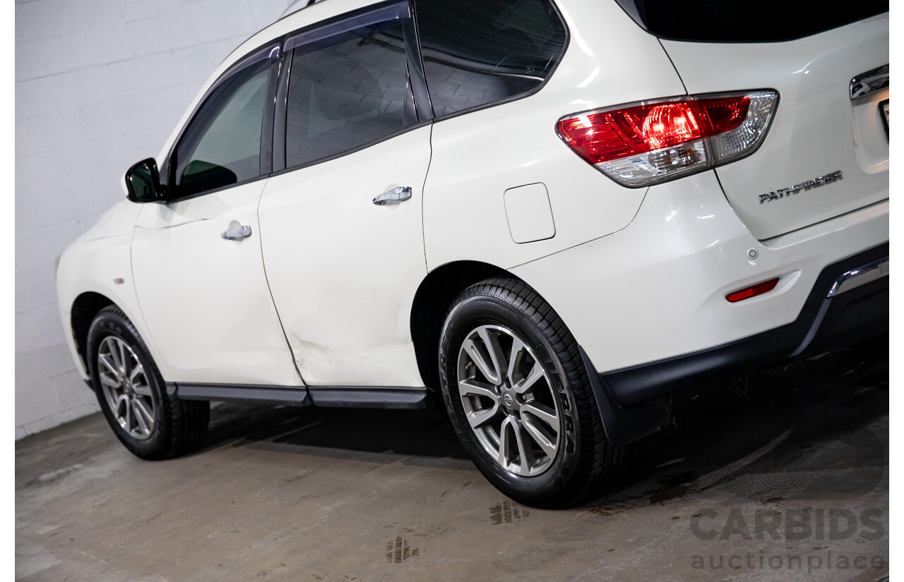 07/2016 Nissan Pathfinder ST R52 MY15 Upgrade 4d Wagon White 3.5L