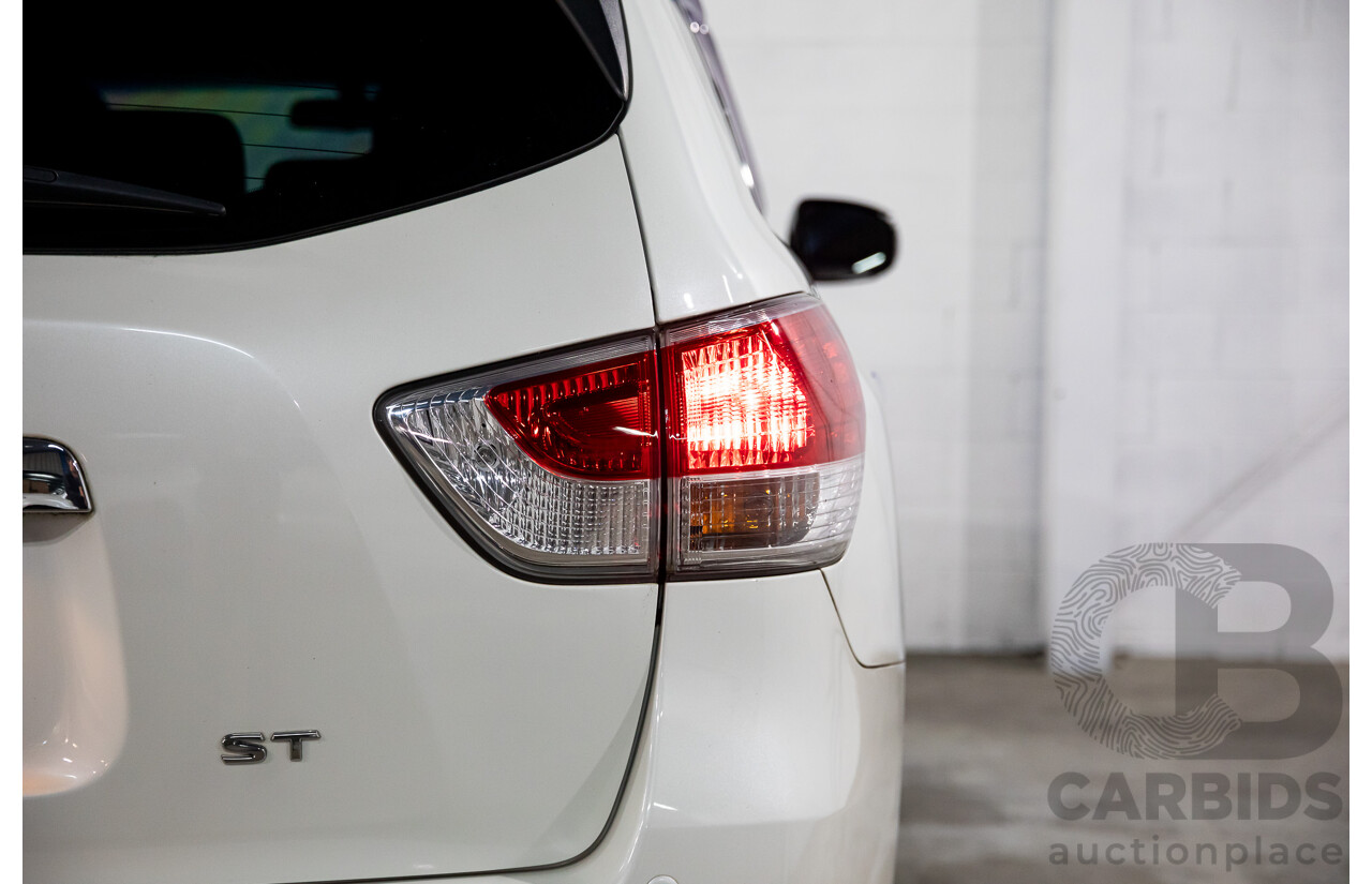 07/2016 Nissan Pathfinder ST R52 MY15 Upgrade 4d Wagon White 3.5L
