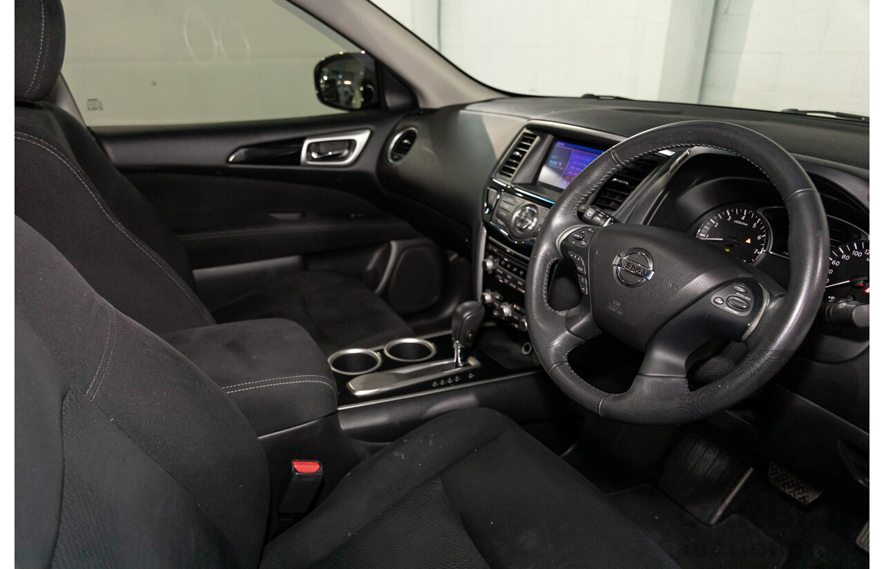 07/2016 Nissan Pathfinder ST R52 MY15 Upgrade 4d Wagon White 3.5L