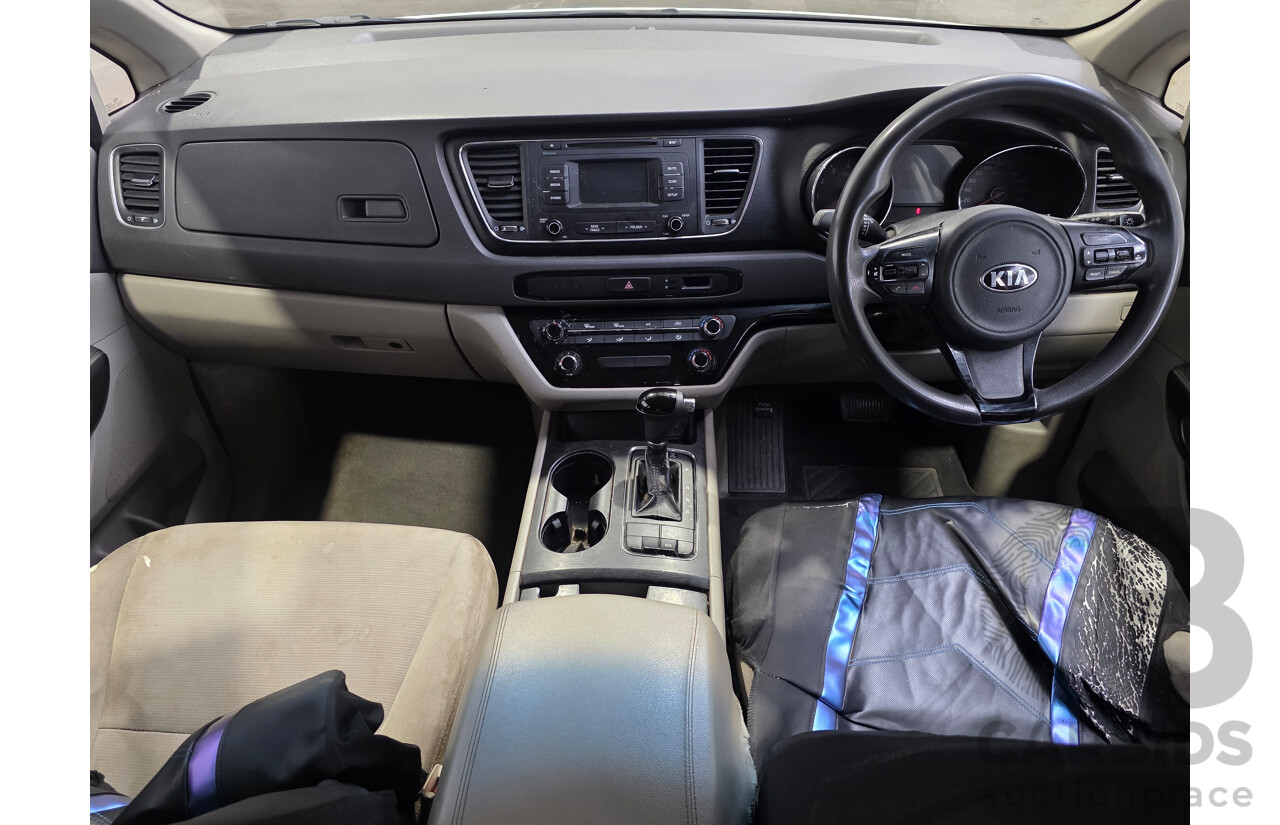 5/2016 Kia Carnival S YP MY16 4d Wagon Clear White 3.3L - 8 Seater