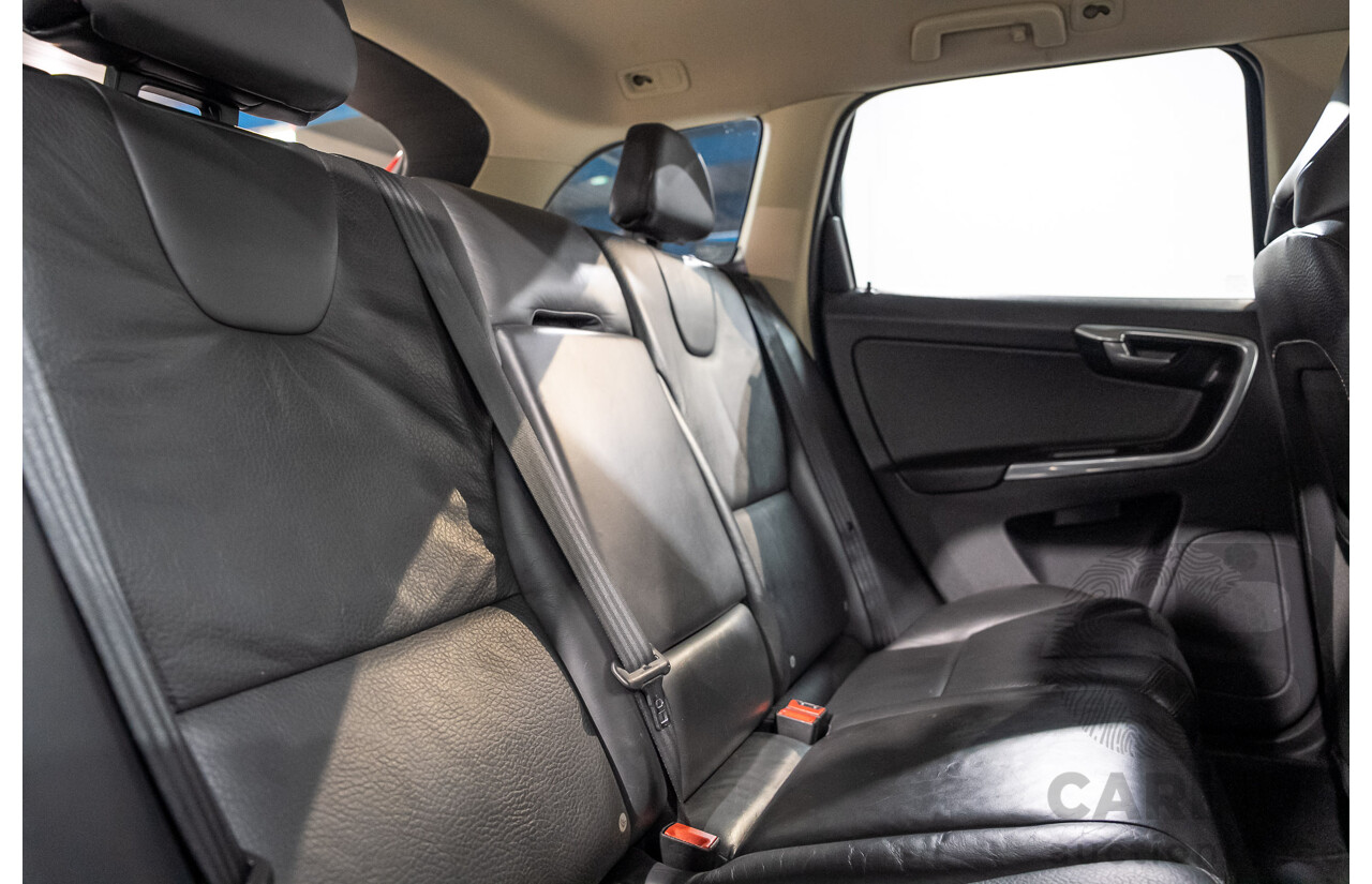10/2012 Volvo Xc60 3.2 Teknik (AWD) DZ MY12 4D Wagon Grey 3.2L