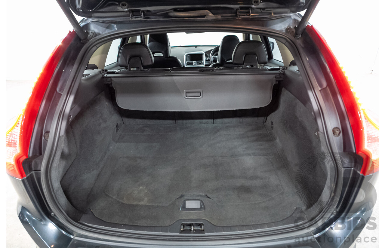 10/2012 Volvo Xc60 3.2 Teknik (AWD) DZ MY12 4D Wagon Grey 3.2L