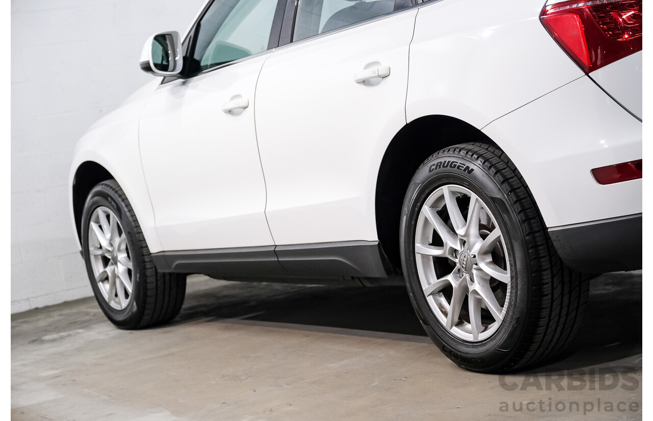 12/2011 Audi Q5 3.0 TDI Quattro 8R MY12 4d Wagon Ibis White  Diesel Turbo 3.0L