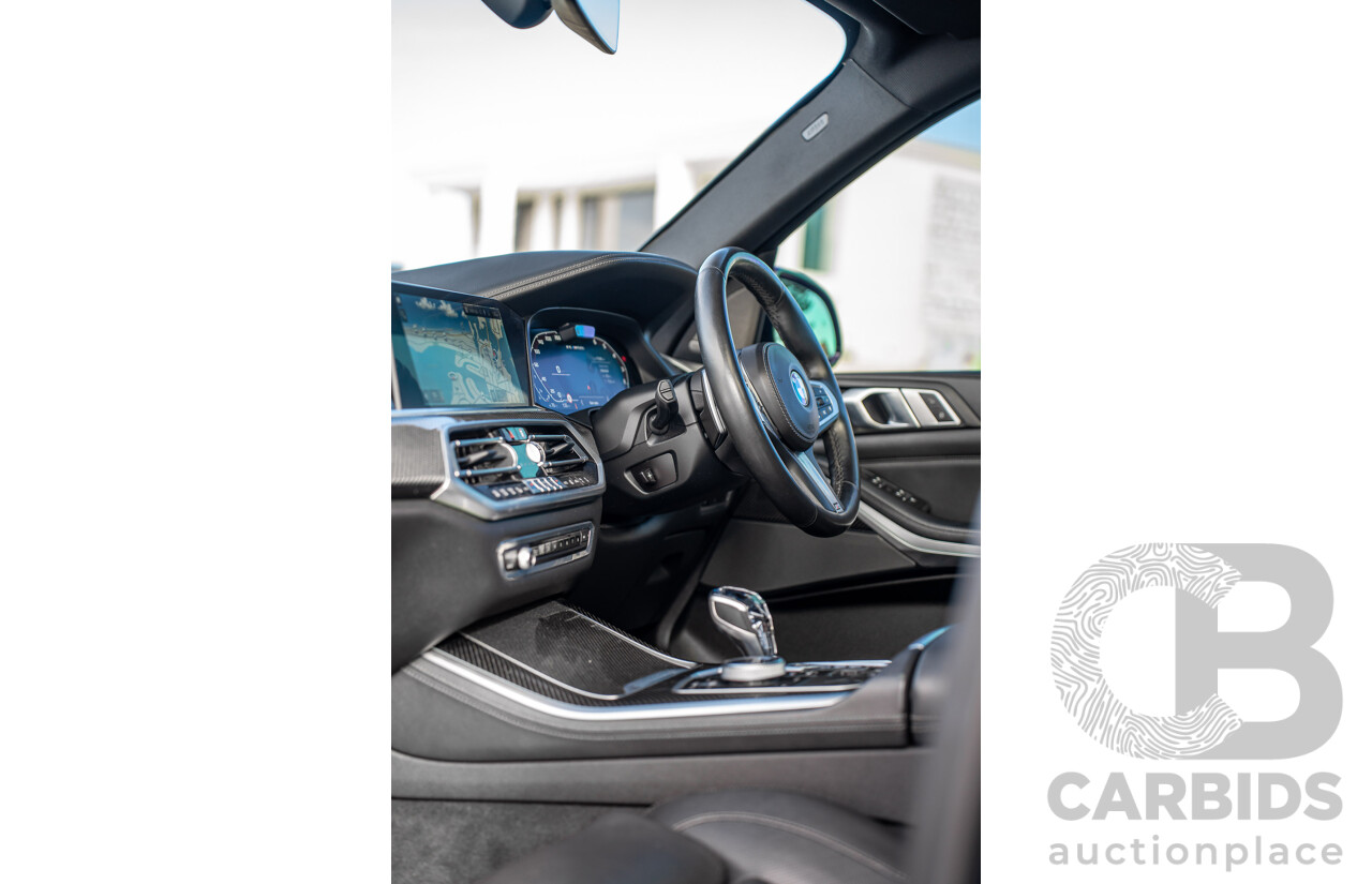 05/2021 BMW X5 M50i AWD G05 4D Wagon Tansanit Blue Metallic Twin Turbo 4.4L V8