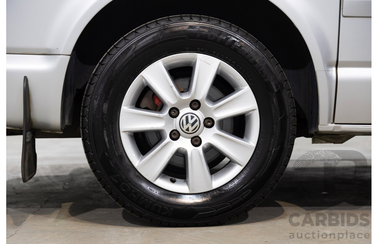05/2013 Volkswagen Multivan COMFORTLINE TDI340 FWD T5 MY13 4D Wagon Silver Or Chrome 2.0L