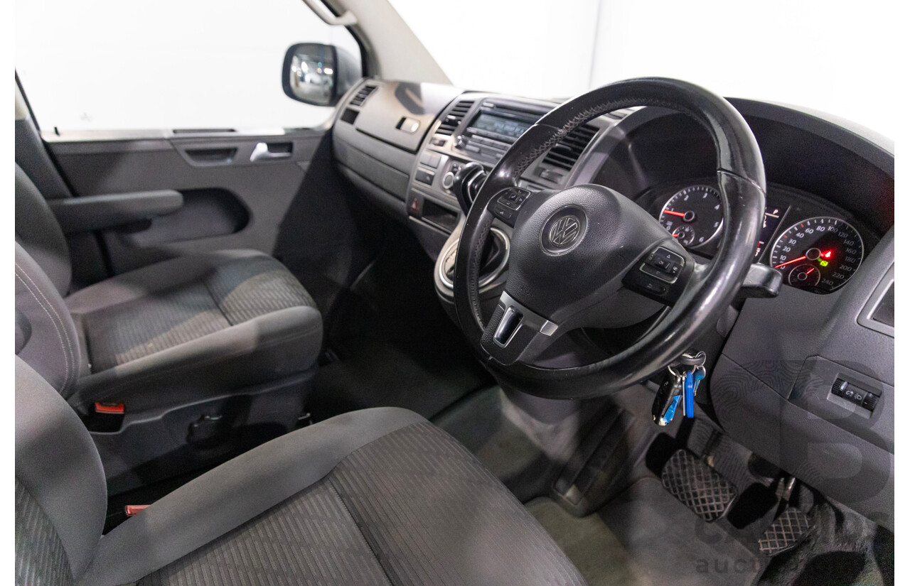 05/2013 Volkswagen Multivan COMFORTLINE TDI340 FWD T5 MY13 4D Wagon Silver Or Chrome 2.0L