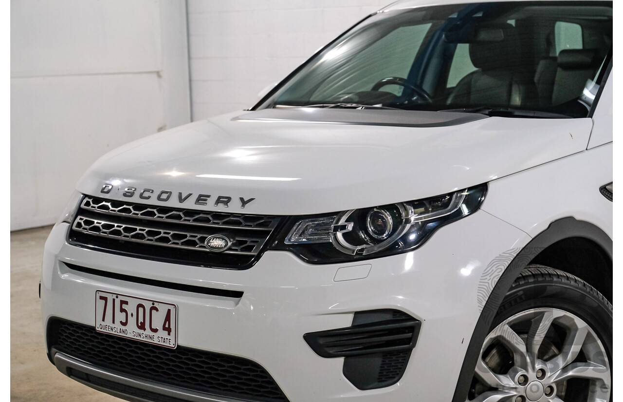 01/2017 Land Rover Discovery Sport TD4 180 SE (AWD) LC MY17 4d Wagon White Turbo Diesel 2.0L 7 Seats