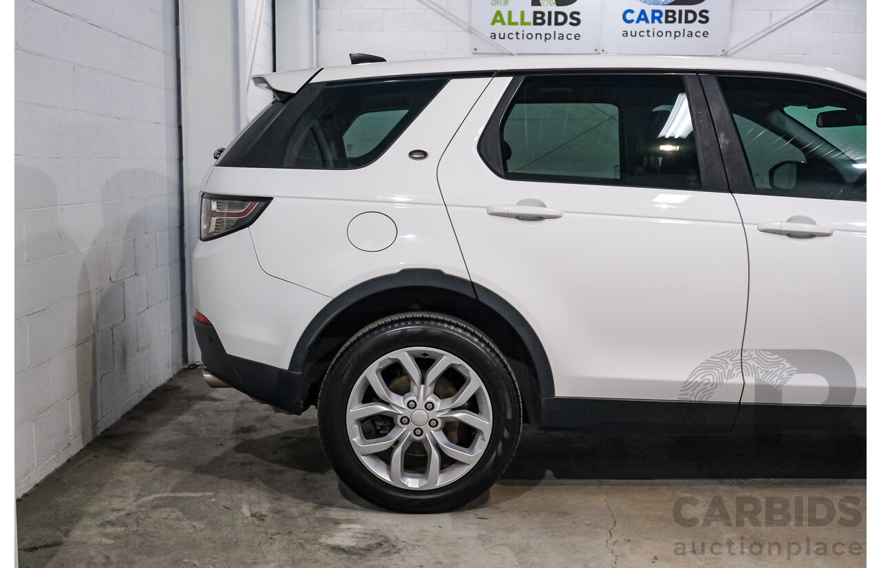 01/2017 Land Rover Discovery Sport TD4 180 SE (AWD) LC MY17 4d Wagon White Turbo Diesel 2.0L 7 Seats