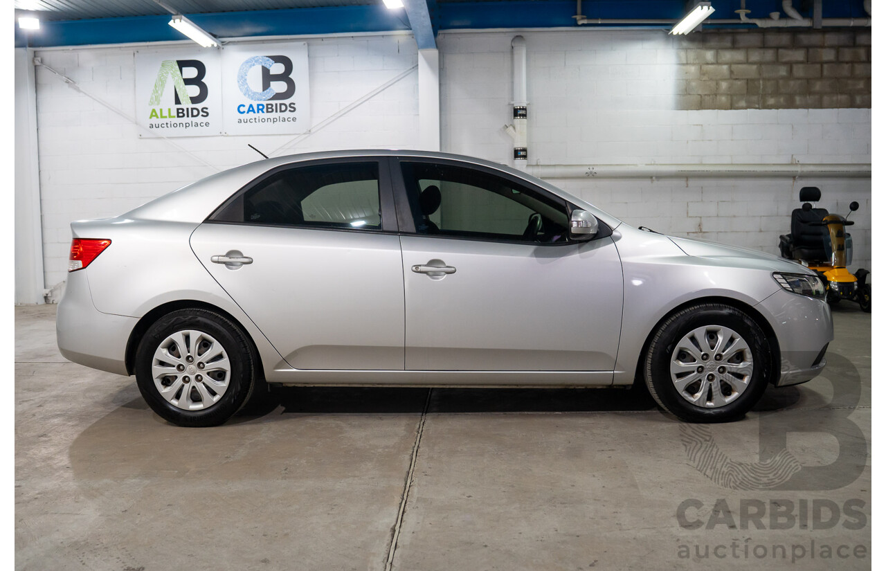 04/2010 Kia Cerato S (FWD) TD MY10 4D Sedan Silver 2.0L