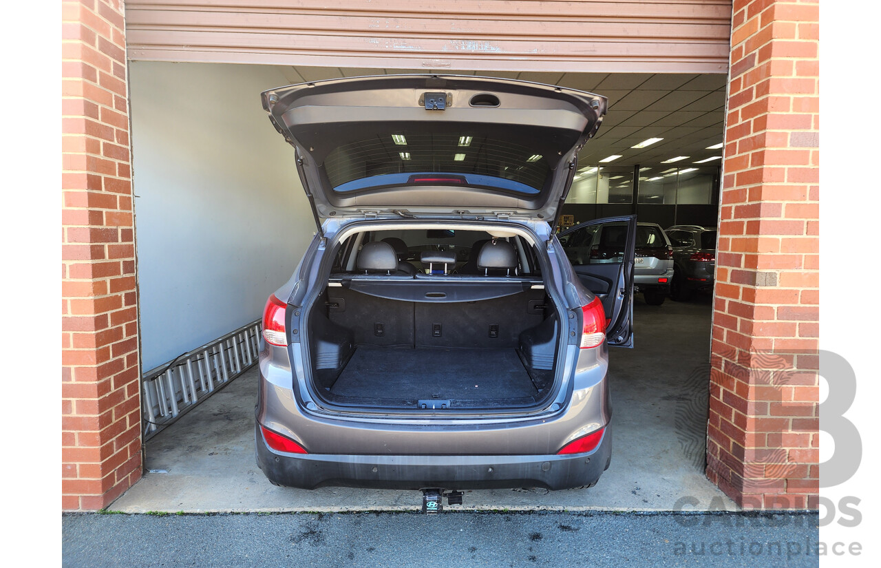 04/2011 Hyundai Ix35 Highlander (awd) LM MY11 4d Wagon Grey 2.0L
