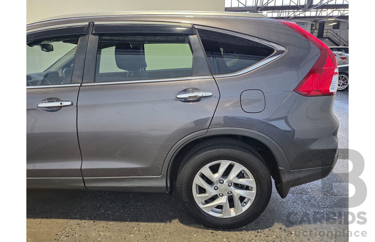 3/2015 Honda CR-V VTi-S (4x4) 30 SERIES 2 4d Wagon Grey 2.4L