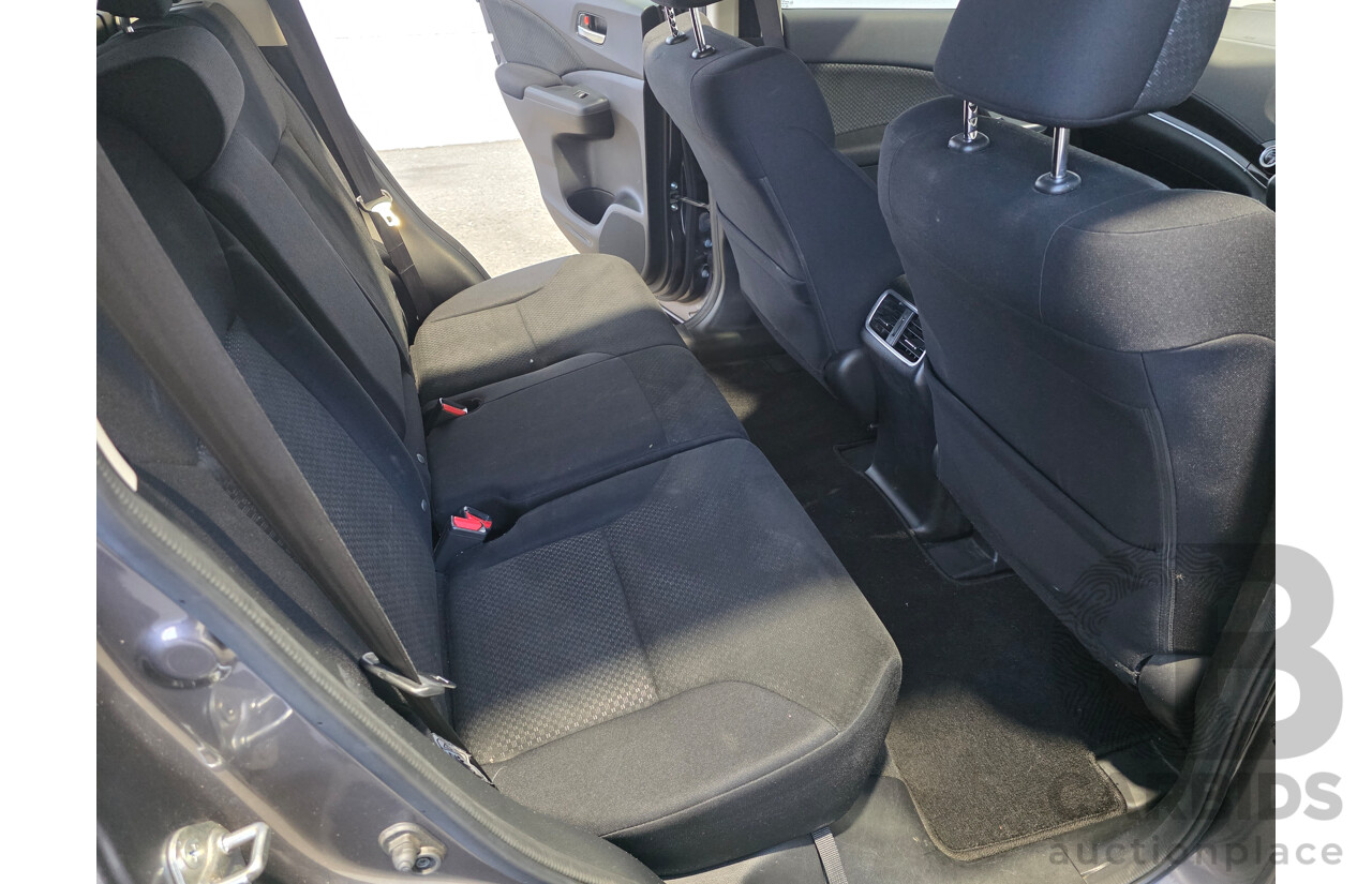 3/2015 Honda CR-V VTi-S (4x4) 30 SERIES 2 4d Wagon Grey 2.4L