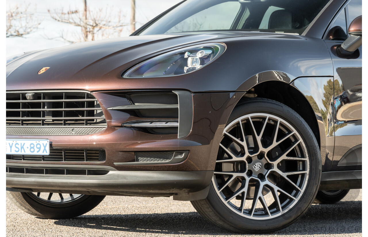09/2021 Porsche Macan (AWD) 95B MY21 4d Wagon Mahogany Metallic Turbo 2.0L