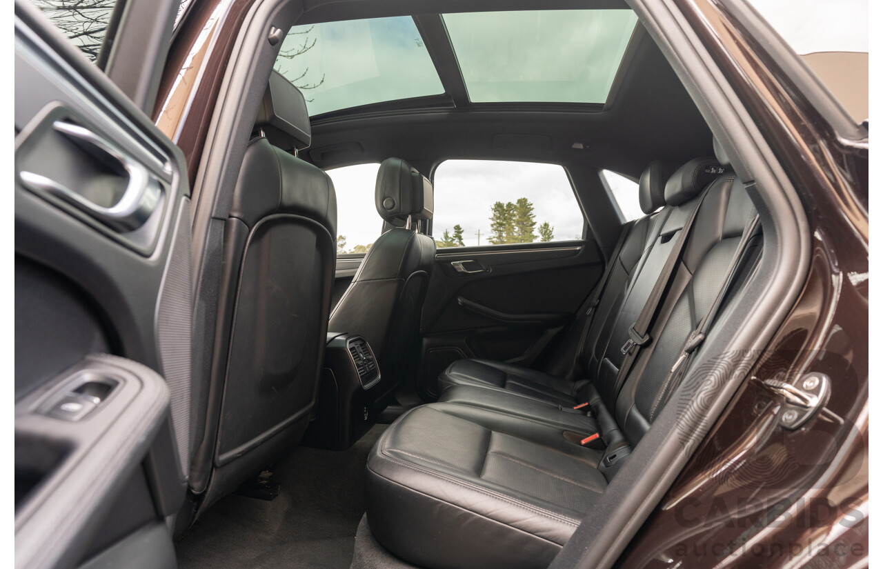 09/2021 Porsche Macan (AWD) 95B MY21 4d Wagon Mahogany Metallic Turbo 2.0L