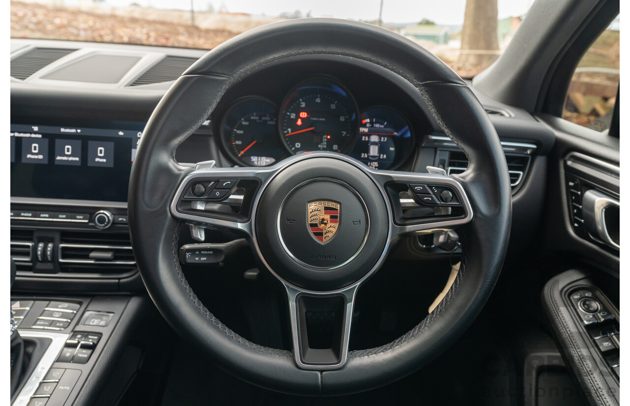 09/2021 Porsche Macan (AWD) 95B MY21 4d Wagon Mahogany Metallic Turbo 2.0L