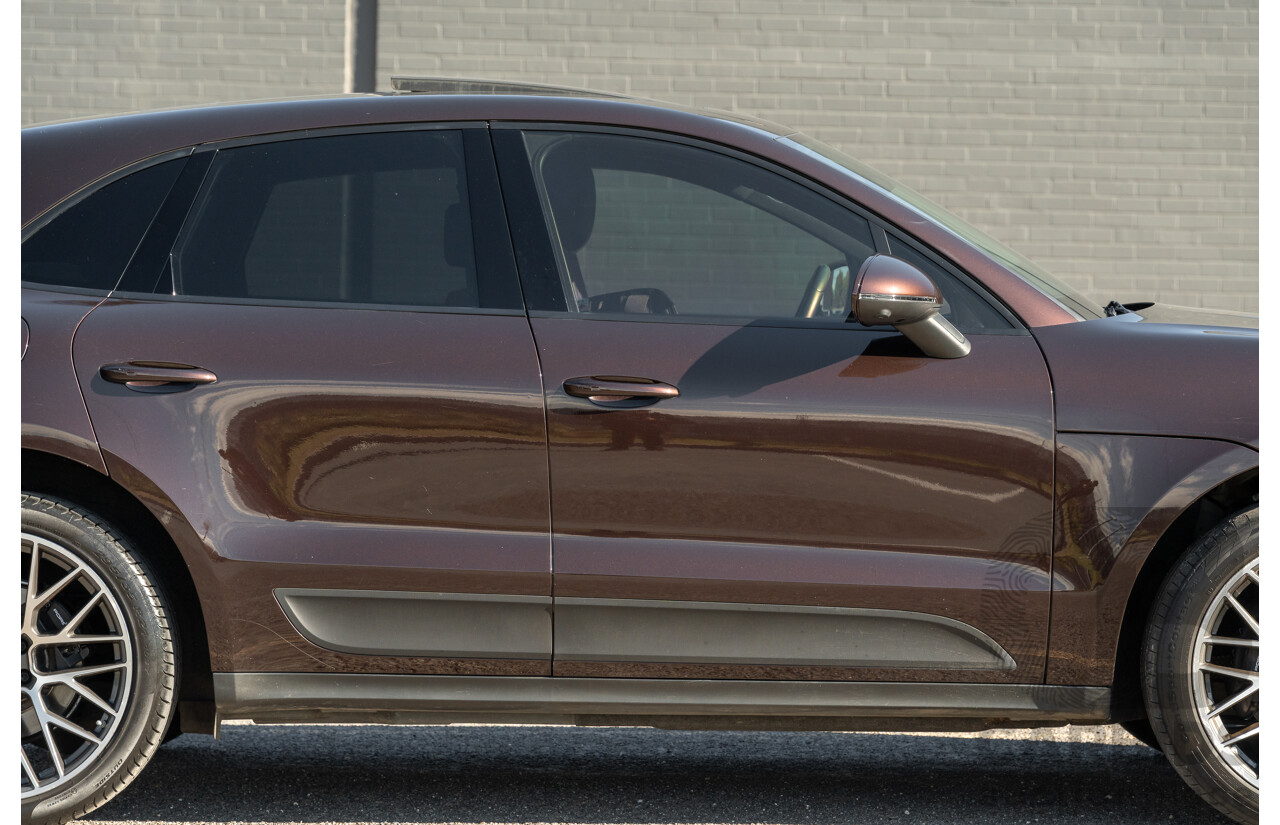 09/2021 Porsche Macan (AWD) 95B MY21 4d Wagon Mahogany Metallic Turbo 2.0L