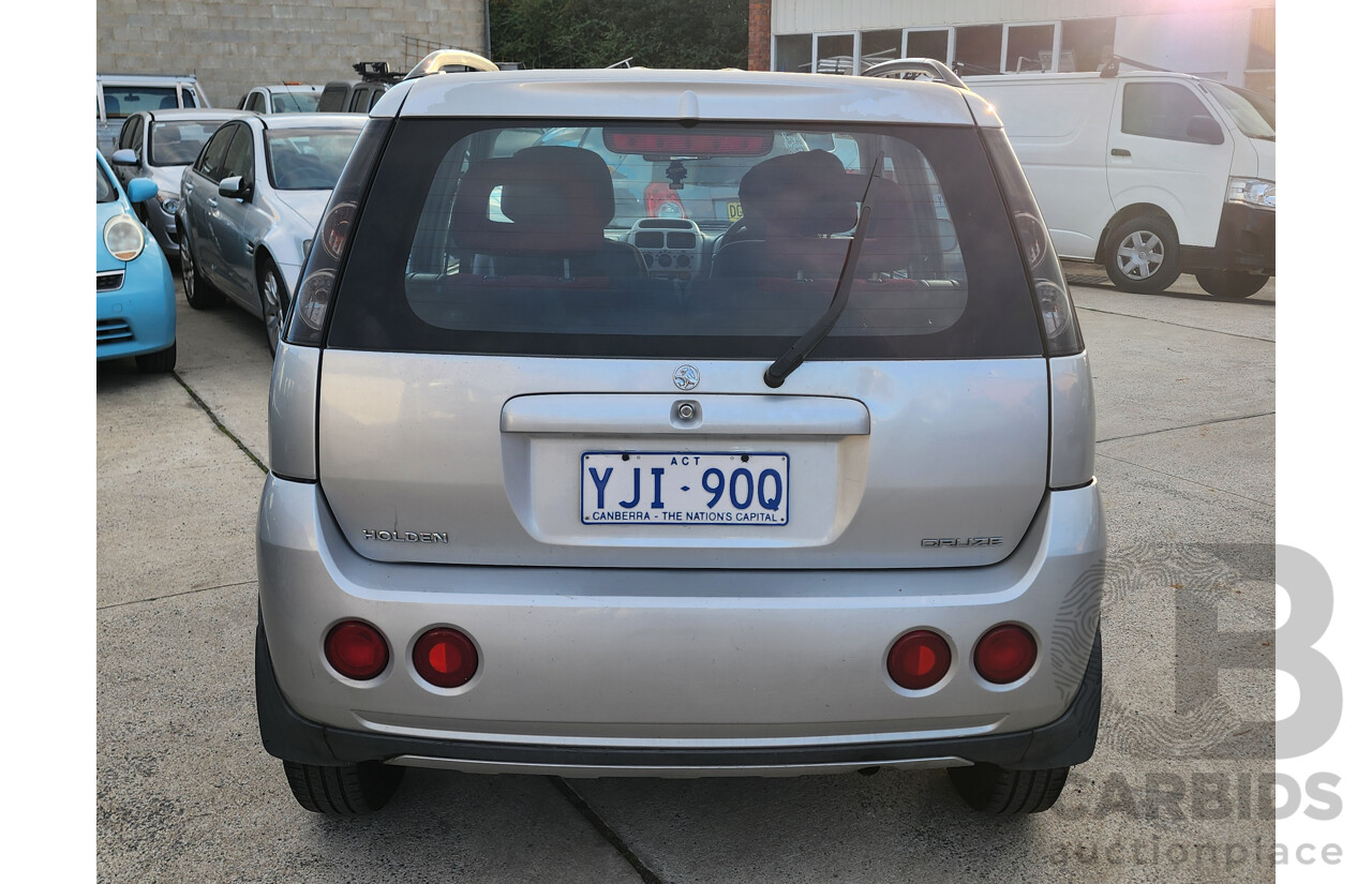 10/2005 Holden Cruze  YG 4d Wagon Silver 1.5L