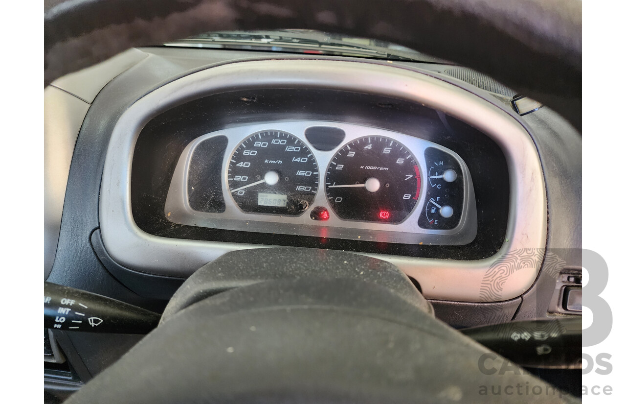 10/2005 Holden Cruze  YG 4d Wagon Silver 1.5L