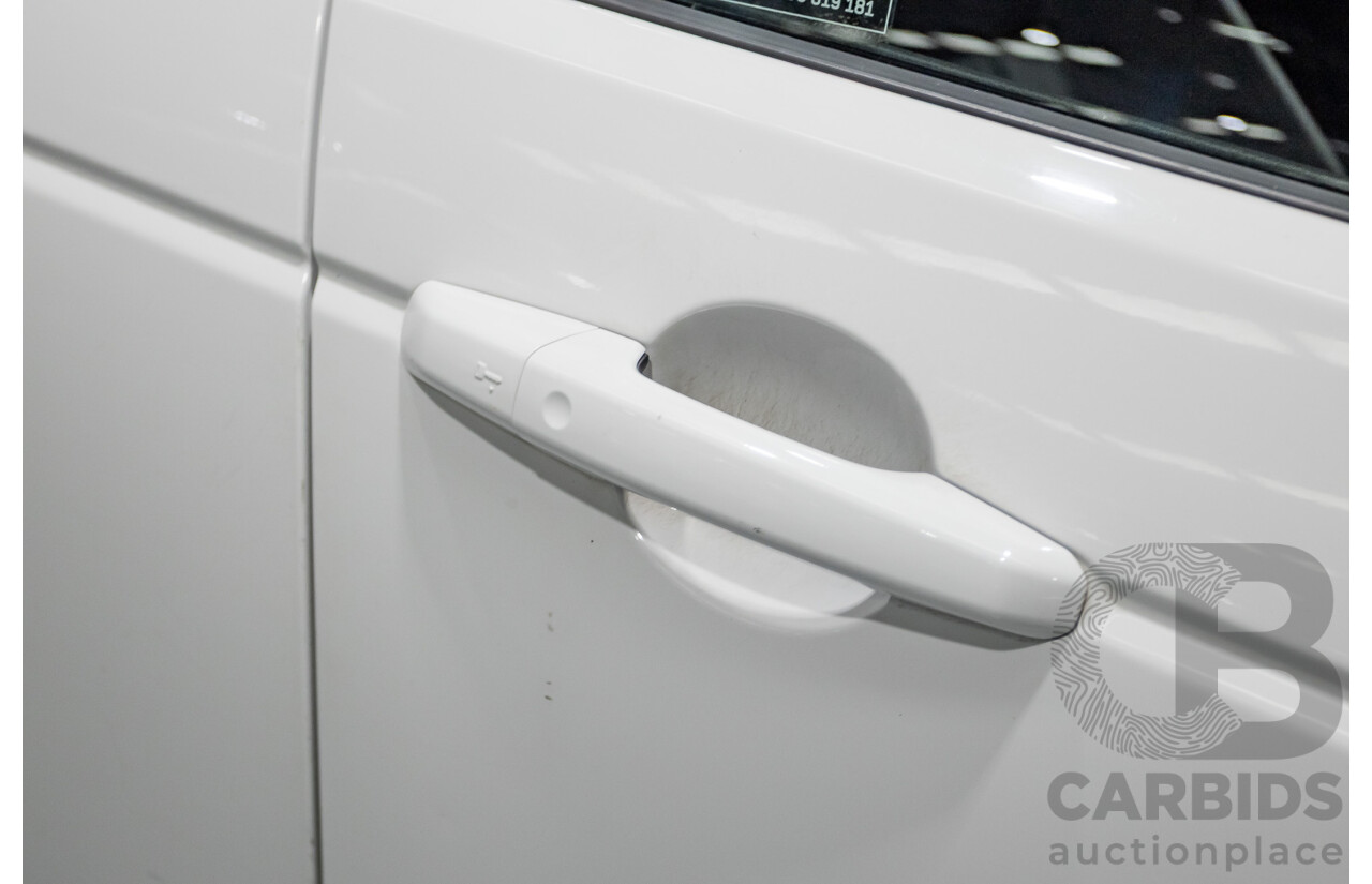 4/2016 Land Rover Discovery Sport SD4 HSE (AWD) LC MY16.5 4d Wagon Fuji White Turbo Diesel 2.2L - 7 Seater