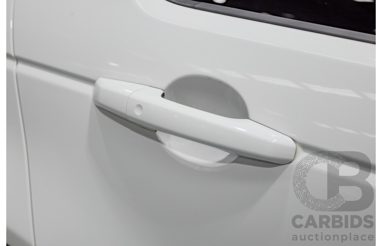 4/2016 Land Rover Discovery Sport SD4 HSE (AWD) LC MY16.5 4d Wagon Fuji White Turbo Diesel 2.2L - 7 Seater
