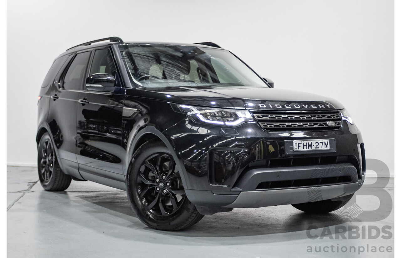 10/2017 Land Rover Discovery TD4 SE (AWD) MY17 4d Wagon Santorini Black Metallic Turbo Diesel 2.0L