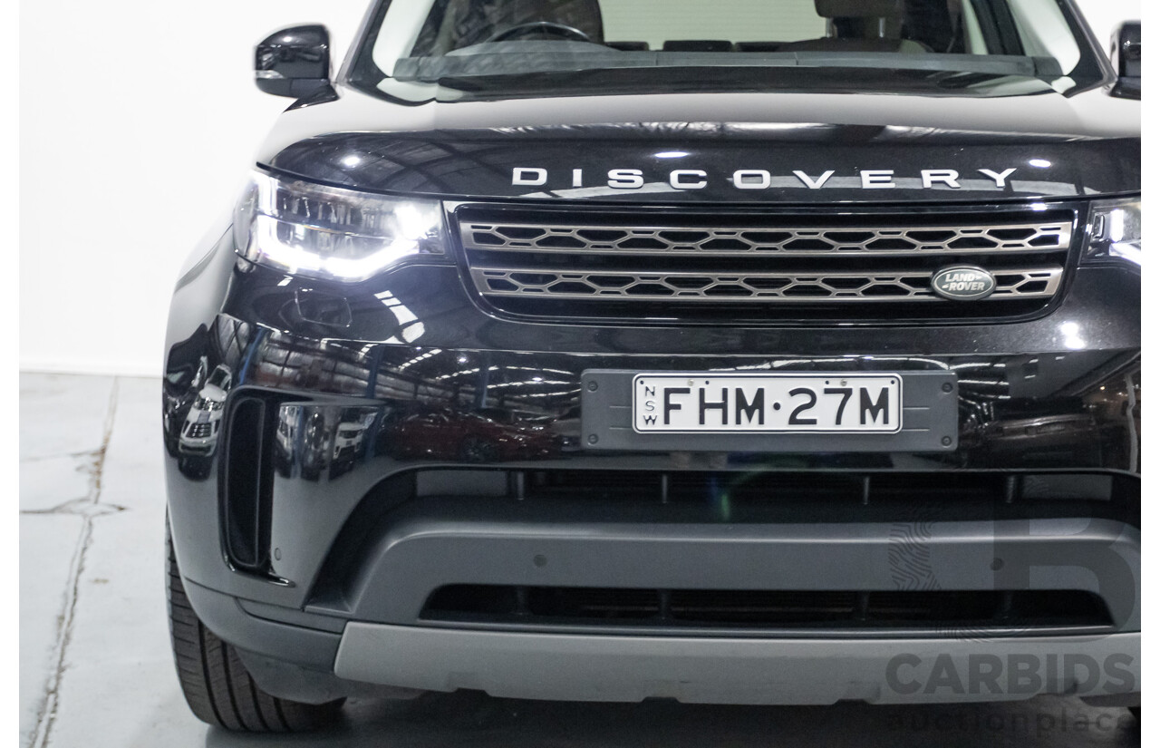 10/2017 Land Rover Discovery TD4 SE (AWD) MY17 4d Wagon Santorini Black Metallic Turbo Diesel 2.0L