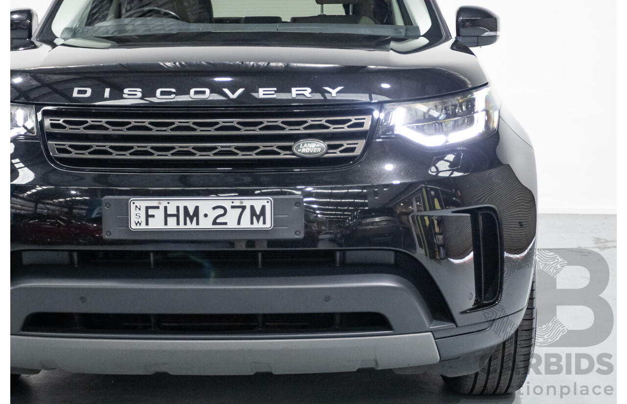 10/2017 Land Rover Discovery TD4 SE (AWD) MY17 4d Wagon Santorini Black Metallic Turbo Diesel 2.0L