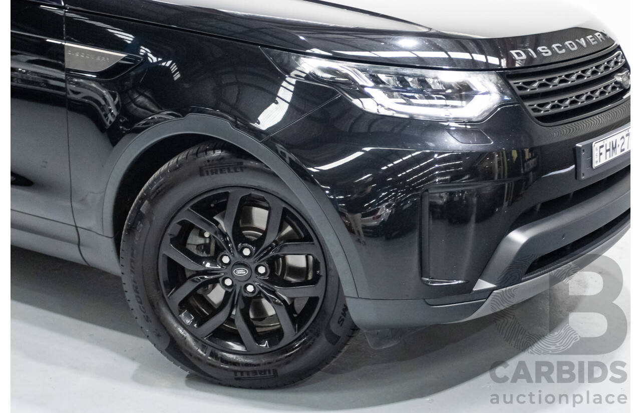 10/2017 Land Rover Discovery TD4 SE (AWD) MY17 4d Wagon Santorini Black Metallic Turbo Diesel 2.0L
