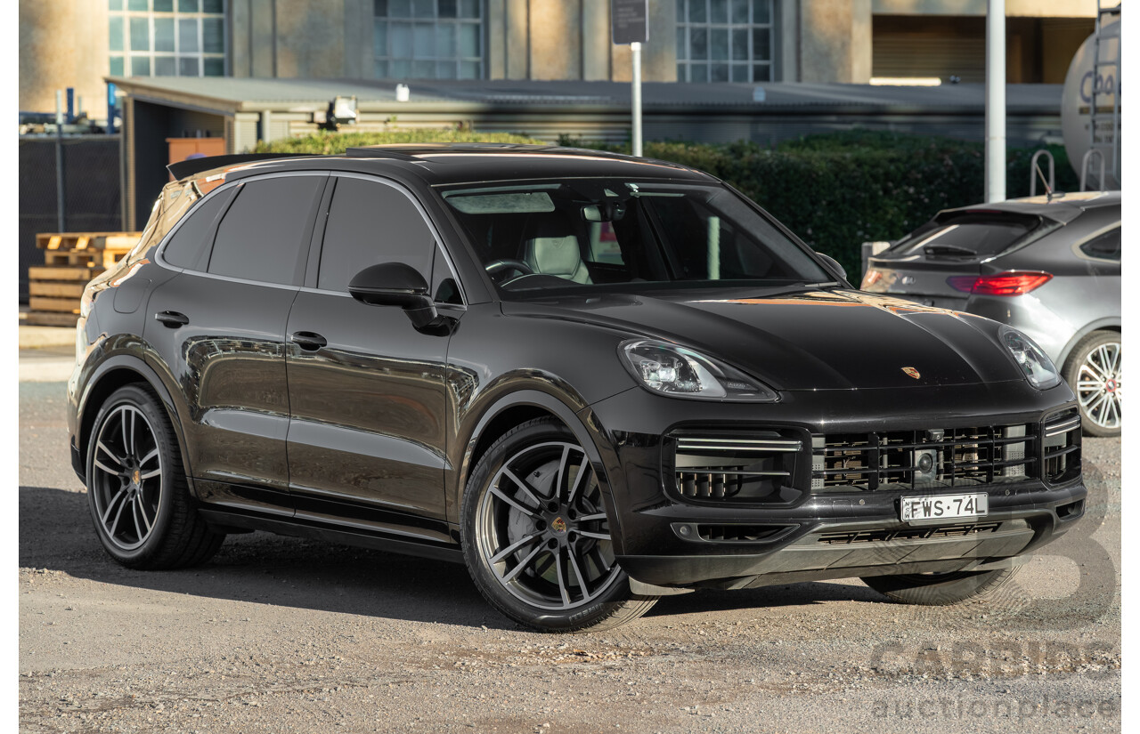 08/2018 Porsche Cayenne Turbo (AWD) 9YA MY19 4d Wagon Jet Black Metallic Twin Turbo V8 4.0L