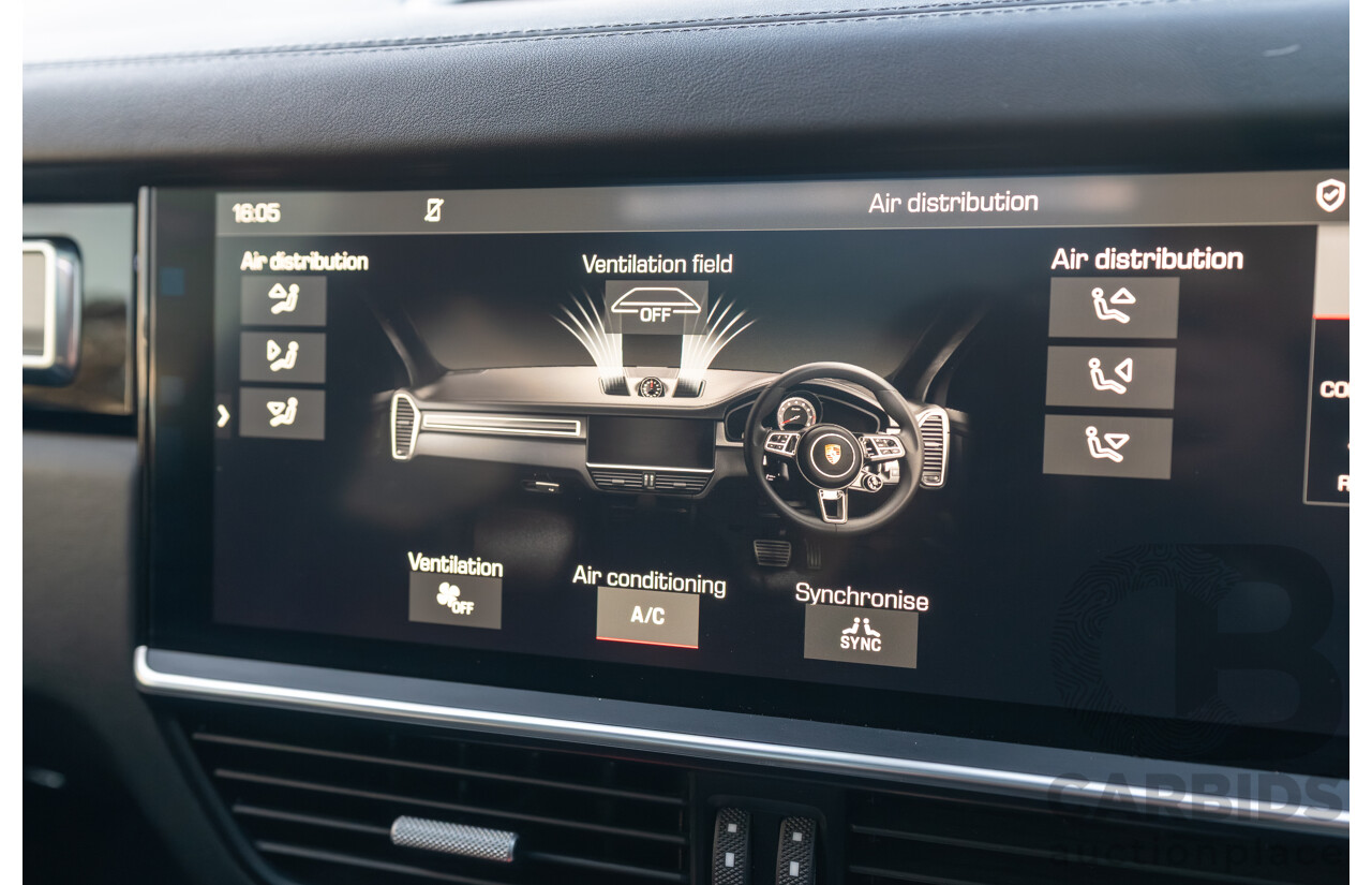 08/2018 Porsche Cayenne Turbo (AWD) 9YA MY19 4d Wagon Jet Black Metallic Twin Turbo V8 4.0L