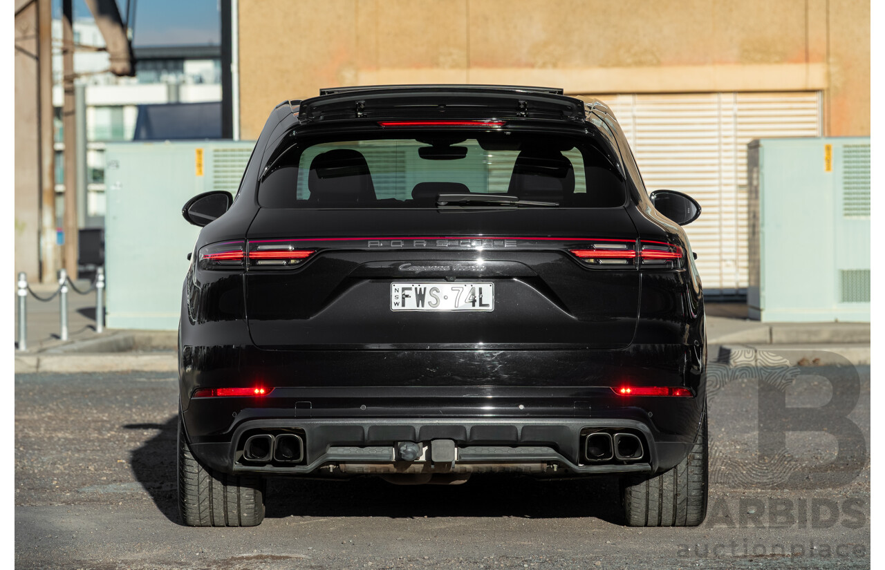 08/2018 Porsche Cayenne Turbo (AWD) 9YA MY19 4d Wagon Jet Black Metallic Twin Turbo V8 4.0L